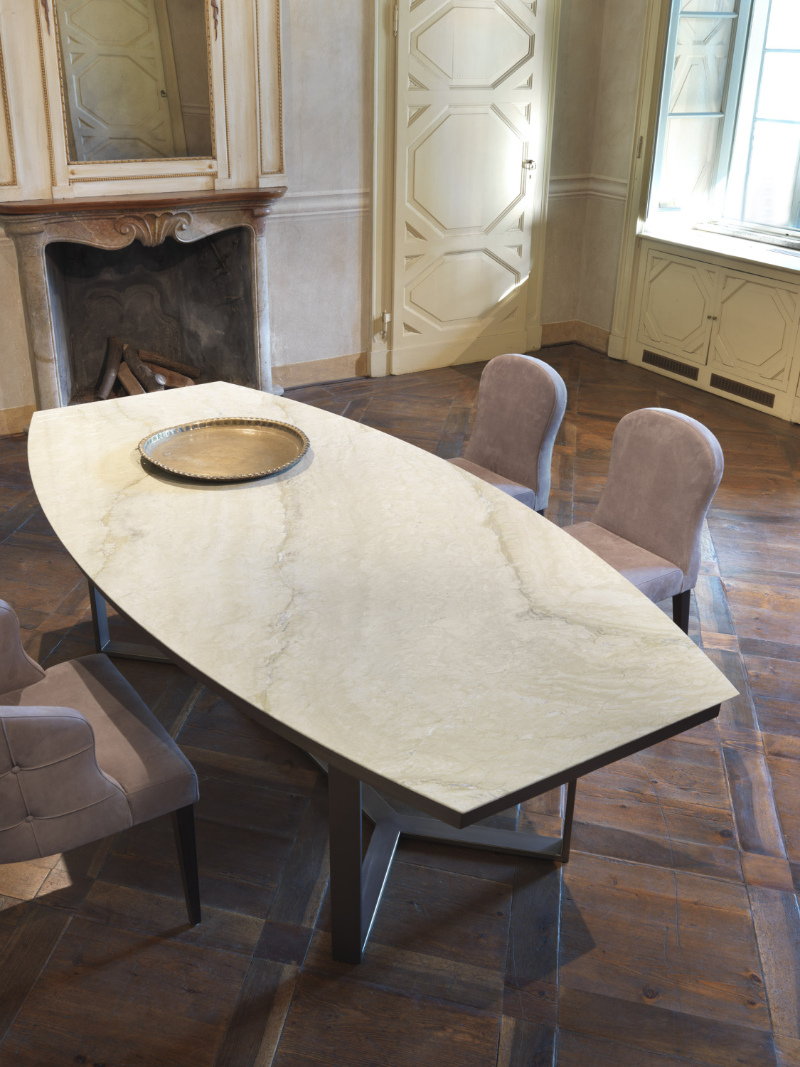 стол обеденный коричневый искусственный мрамор